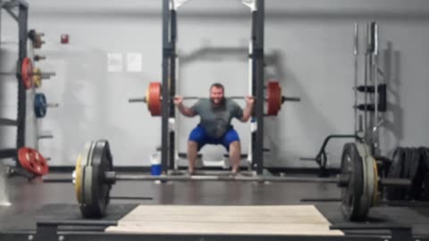 Light Day 365 LB Squats and Deadlifts Back to Back!