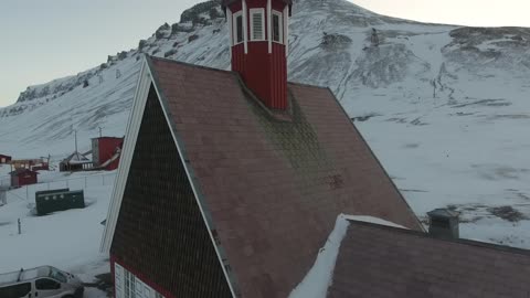 Svalbard - The Northernmost Town on Earth