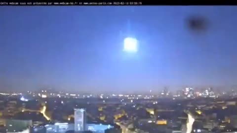 WATCH: Meteor lights up the sky over France, spotted from Paris