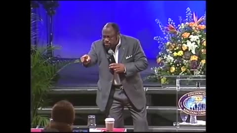 How To Choose A Successor - Dr. Myles Munroe