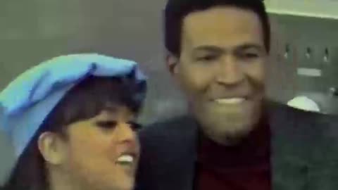 Marvin Gaye & Tammi Terrell - Ain't No Mountain High Enough