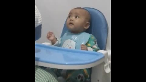 Naufal's funny moment while eating is being fed by his mother