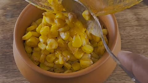"Summer's Best Sweet Corn: Easy and Delicious Recipe"