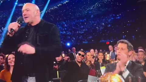 Dana White STUNS room full of liberal elites at Tom Brady's roast party hosted by NETFLIX
