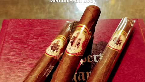 Lampert Cigars 1675 Edición Morado 6x52 Toro #Short #Cigars #Shorts #Cigar #CigarOfTheDay #SNTB