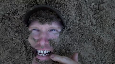 Digging a Secret Massive Underground BUNKER !!!