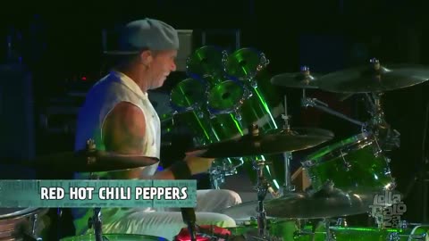 Red Hot Chili Peppers-Parallel Universe (Lollapalooza 2016)