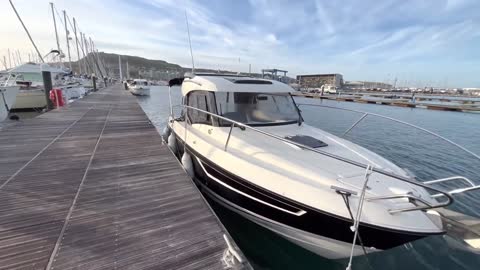 Parker 750 cc (Cabin Cruiser)