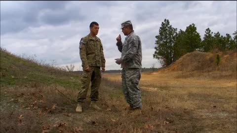 Competition Shooters train 82nd Airborne - interview (2/4)