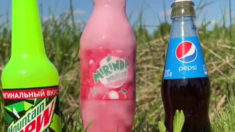 ASMR -- Fanta, Mountain Dew, Pepsi vs Mentos (no talking)