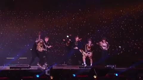 BTS LIVE PERFORMANCE JUMP SONG