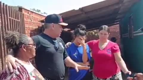 Polícia encontra a menor desaparecida.