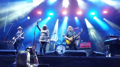 Gov't Mule with Grace Potter - LIVE @ 420Fest (Take Me To The River)