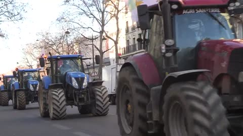 Paris / France - Farmers hold tractor protest over pesticide ban - 08.02.2023