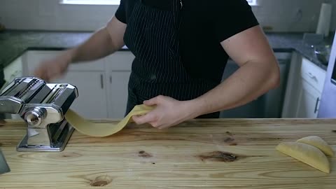 How To make Pasta: Ricotta and Caramelized Onion Tortellini.