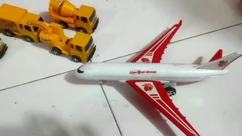 white passenger plane toy