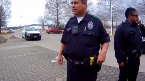 Dallas Texas Cop Violates My Rights By Searching My Pockets!!