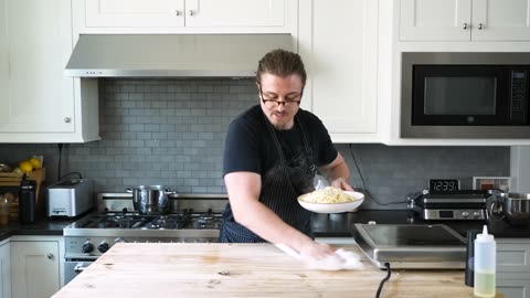 Making Chicken Alfredo Faster Than A Restaurant | But Faster