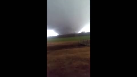 Large Tornado by Holly Springs, Mississippi Dec 23, 2015