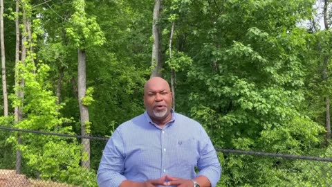 Mark Robinson calls our Kathy Hochul's the Dem's racism Against Black People