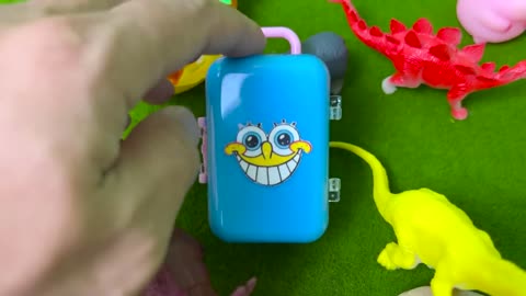 Spongebob Square pants Looking Slim with mini Suctcase Coloring Mix most Satisfying Slime Gary mp4