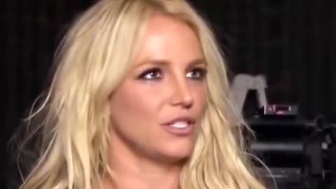 Britney Spears accused of assaulting a housekeeper 😱