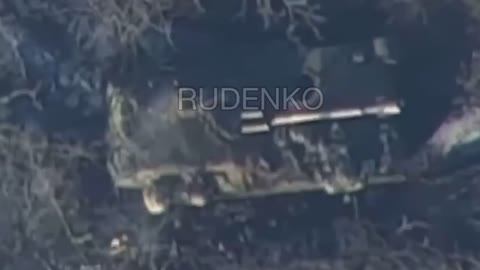 Russian UAV-kamikaze Strike self-propelled Guns 2S3 Acacia