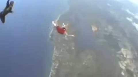 Man jumps from plane with no parachute