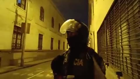 POLICIAS MERCENARIOS EXTRANJEROS SIN IDENTIFICACION