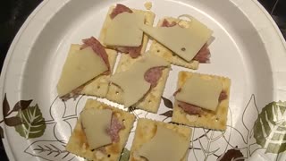 Eating Aldi Happy Farms Swiss Deli-Sliced Cheese, Dbn, MI, 5/6/24