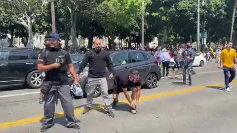 Veterans and Baby Boomers fight antifa at their protests