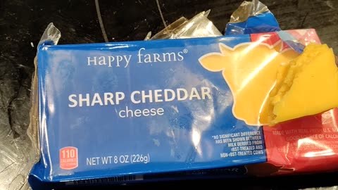 Eating Happy Farms Sharp Cheddar Cheese, Dbn, MI, 5/9/24
