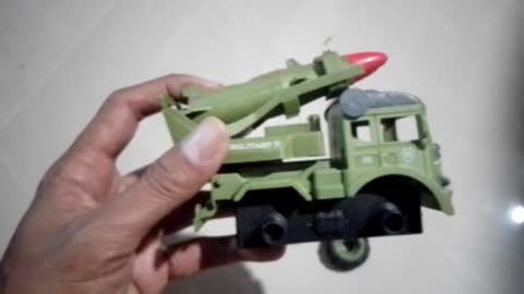 review of children's militery truck toy cars