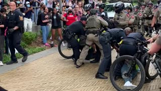 Pro-Palestinian Protesters Arrested at UT-Austin