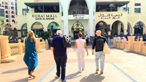 Dubai Mall Souk Al Bahar Burj Khalifa