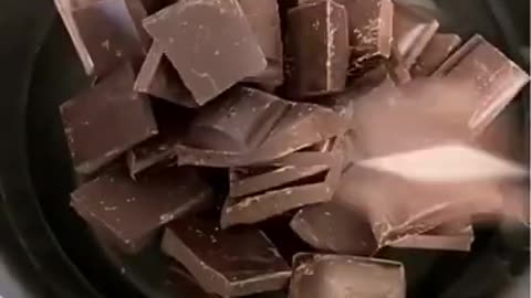 Amazing CHOCOLATE FUDGE (PALEO, VEGAN, KETO)