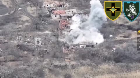 WAR IN UKRAINE: Ukrainian Artillery Destroys Buildings Full Of Russian Troops