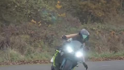 Amazing girl bike riding video 😱💯🔥