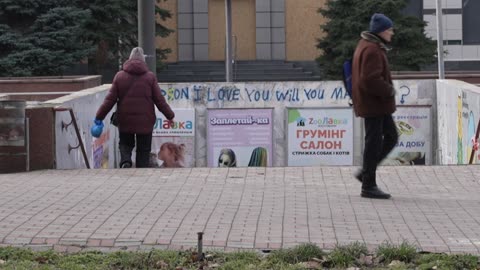 Liberated city of Kherson perseveres amid heavy artillery strikes