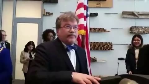 Watch Peter Hotez Squirm as He Takes Questions from Vaccine Skeptics