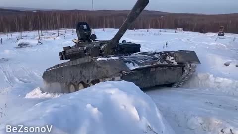 Russian T-90M Tanks CAN Handle Snow🇷🇺👍