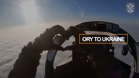 Incredible Footage from Ukrainian Su27 Fighter Pilot