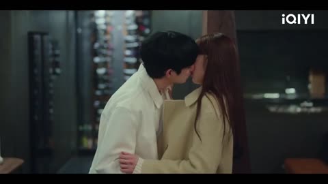 EP9 The first kiss between couples, so lingering and exciting😘😘 _ Sh__ting Stars _ iQIYI K-Drama