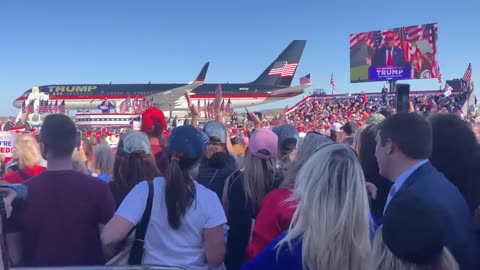 Former president Donald J. Trump draws thousands to Freeland, Michigan