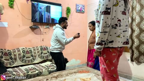 Fight with Wife Prank on Mom Dad || Broken Tv Prank || Angry Reaction of Dad