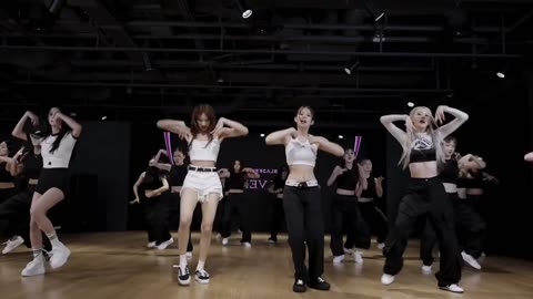 BLACKPINK 'PINK VENOM' DANCE PRACTICE MIRRORED