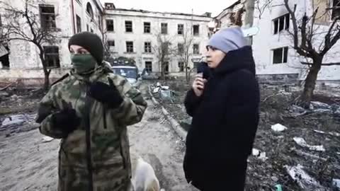 Jounalists go through Destroyed Western back Ukraine biolabs(1)