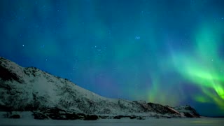 AURORA BOREALIS - NORTHERN LIGHTS & AMAZING GRACE