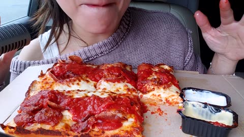 ASMR EATING Pizza Hut DETROIT STYLE DOUBLE CHEESY PEPPERONI PIZZA Eating sounds CAR Mukbang TWILIGHT