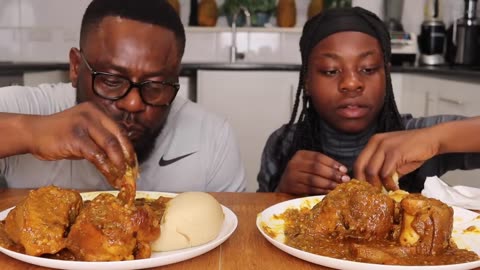 FUFU AND OGBONO SOUP AND GOAT MEAT |SPEED EATING BIG BITE CHALLENGE DAD VS DAUGHTER *SHOCKING WIN😱*